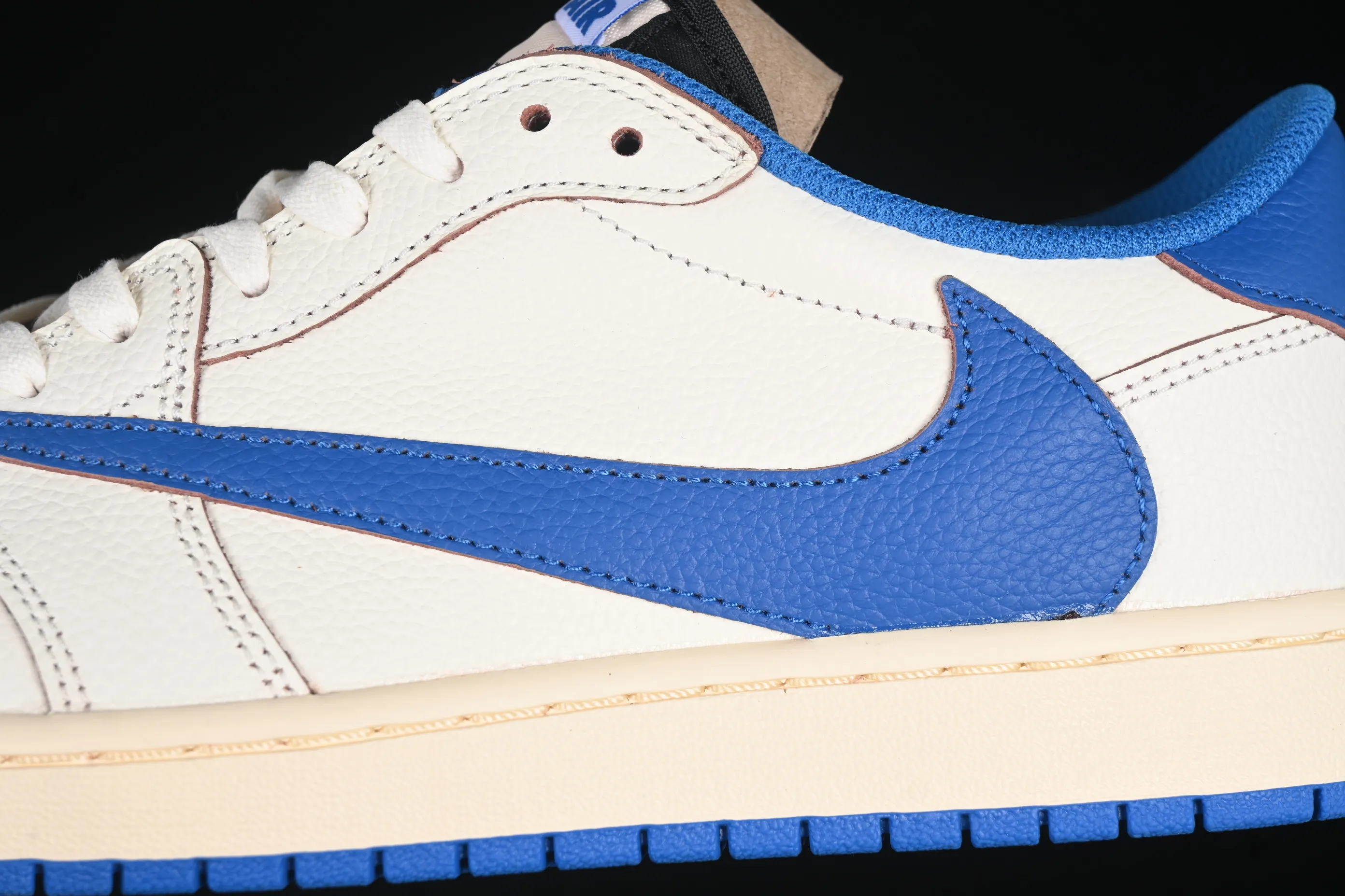 All categories Air Jordan Jordan series basketball shoes Air Jordan 1 Low LW version Travis Scott x Air Jordan 1 Low OG AJ1 Joe 1 undercut low DM7866-104